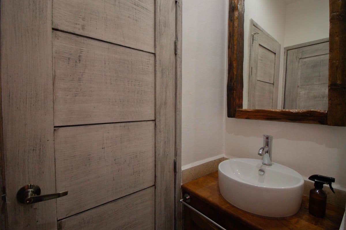 1959 Orizaba 112 — San Antonio, San Miguel de Allende — photo 13 — rustic elegance meets contemporary comfort