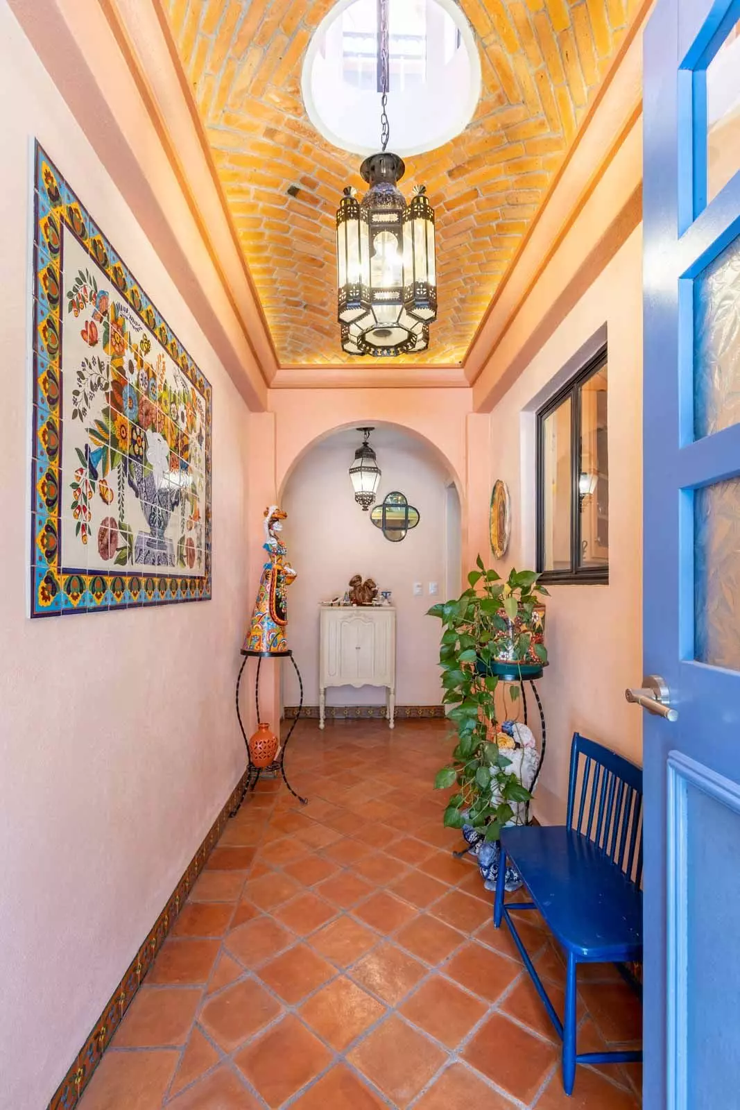 Rosal 26B — San Antonio, San Miguel de Allende — photo 6 — charming colonial corridor, artisanal details throughout