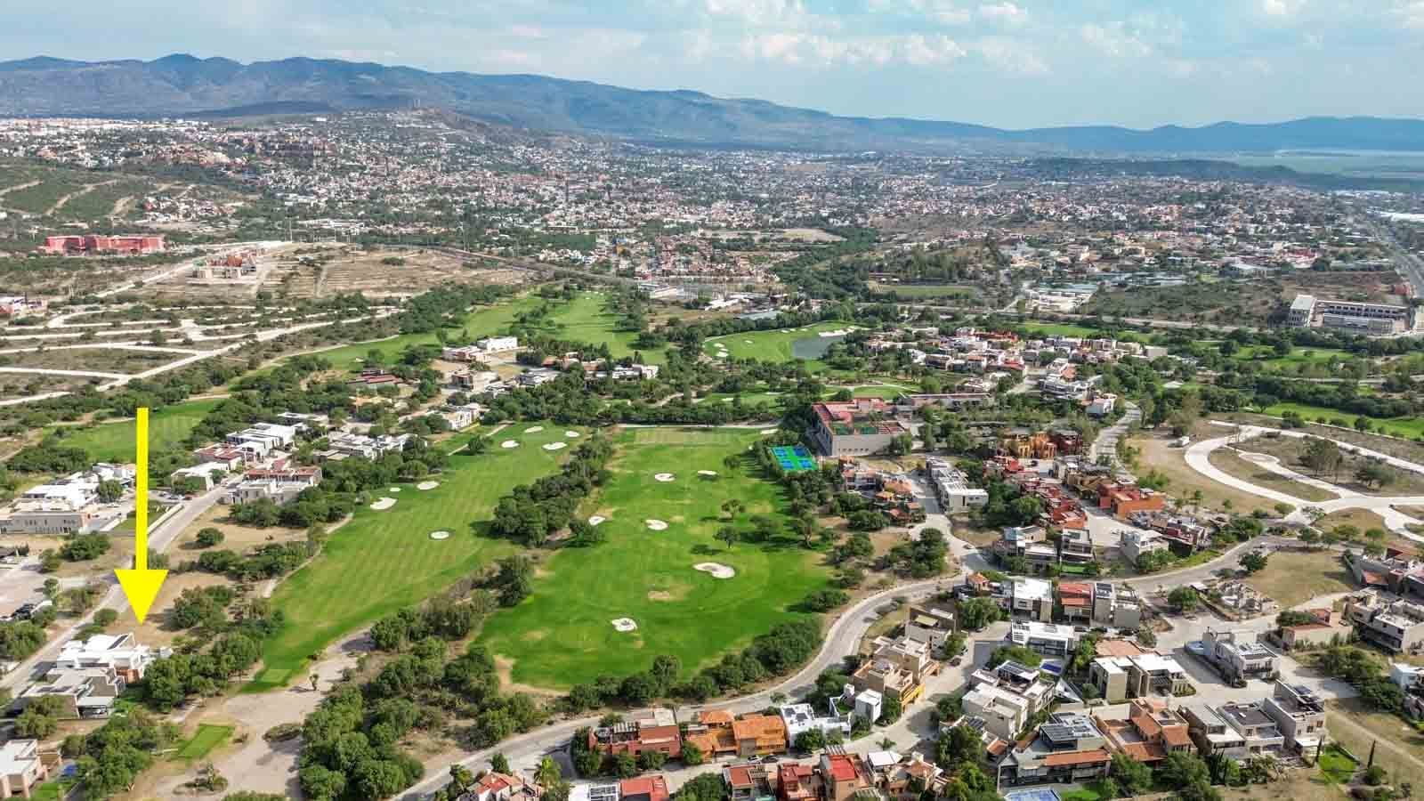 Lot Marialba 68 — Club de Golf Ventanas, San Miguel de Allende — photo 12 — panoramic valley views, exclusive gated community