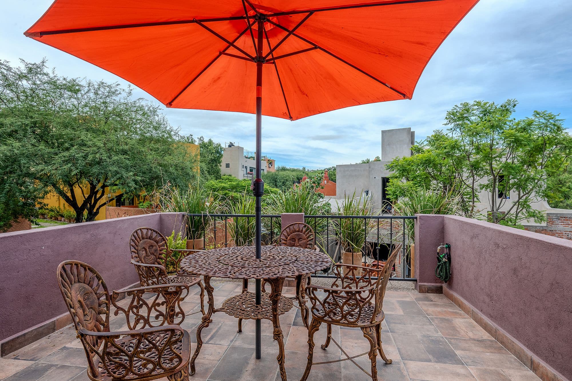 Casa Malva — Valle del Maíz, San Miguel de Allende — photo 16 — elegant rooftop terrace with panoramic views