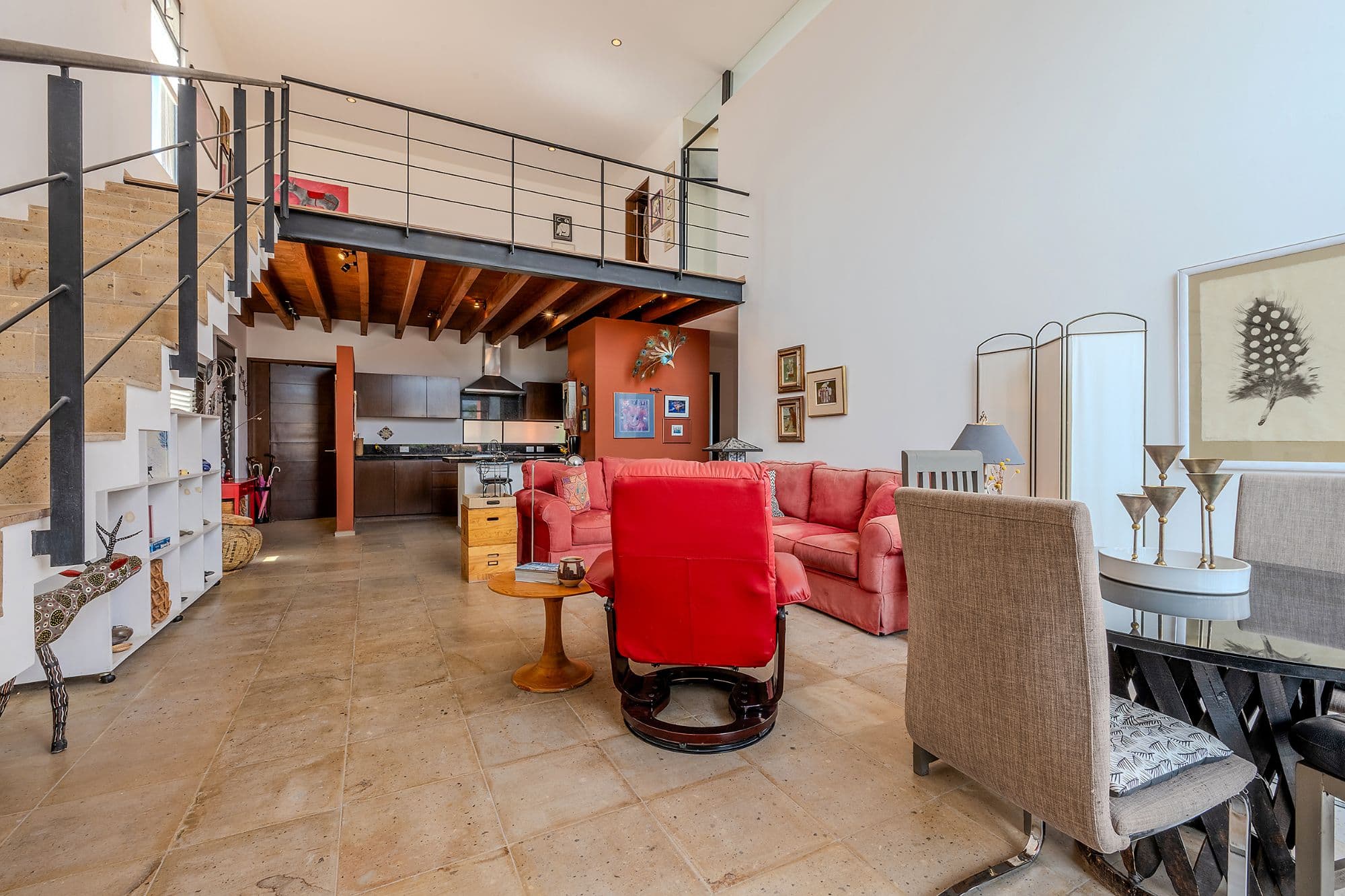 Casa Adrian — San Antonio, San Miguel de Allende — photo 6 — contemporary loft with soaring wooden beams