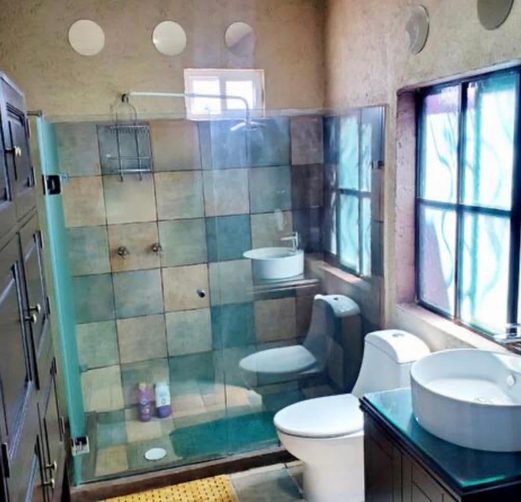 Casa Azul Orizaba — San Antonio, San Miguel de Allende — photo 6 — sunlit spa-inspired dual vanity bath