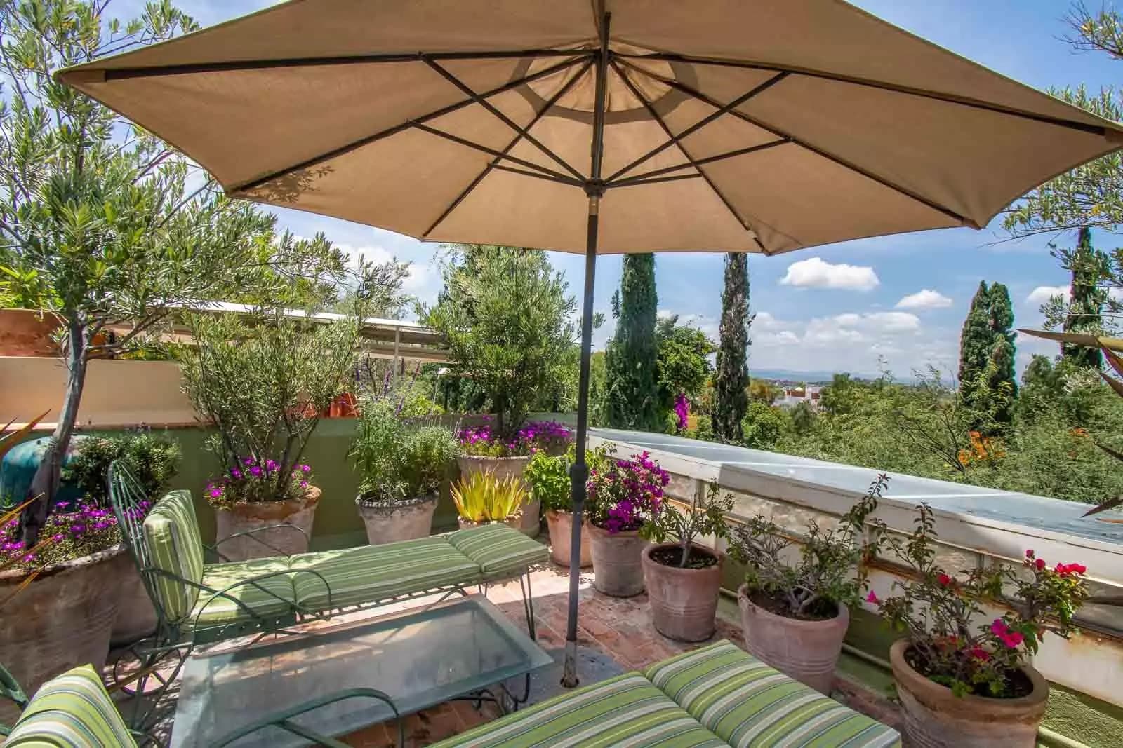 Casa la Perla — Ojo de Agua, San Miguel de Allende — photo 26 — panoramic rooftop oasis with commanding views