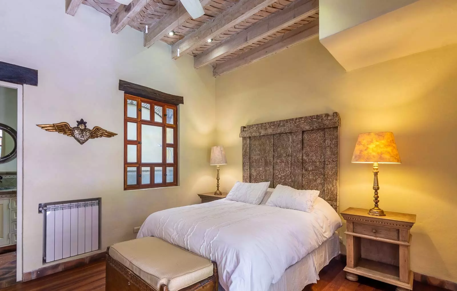 Casa la Perla — Ojo de Agua, San Miguel de Allende — photo 8 — rustic charm meets golden sunlight elegantly