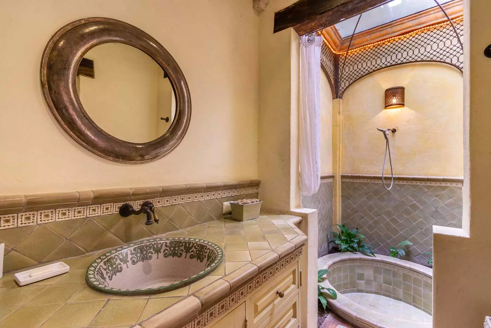 Casa la Perla — Ojo de Agua, San Miguel de Allende — photo 11 — rustic elegance meets timeless tile artistry