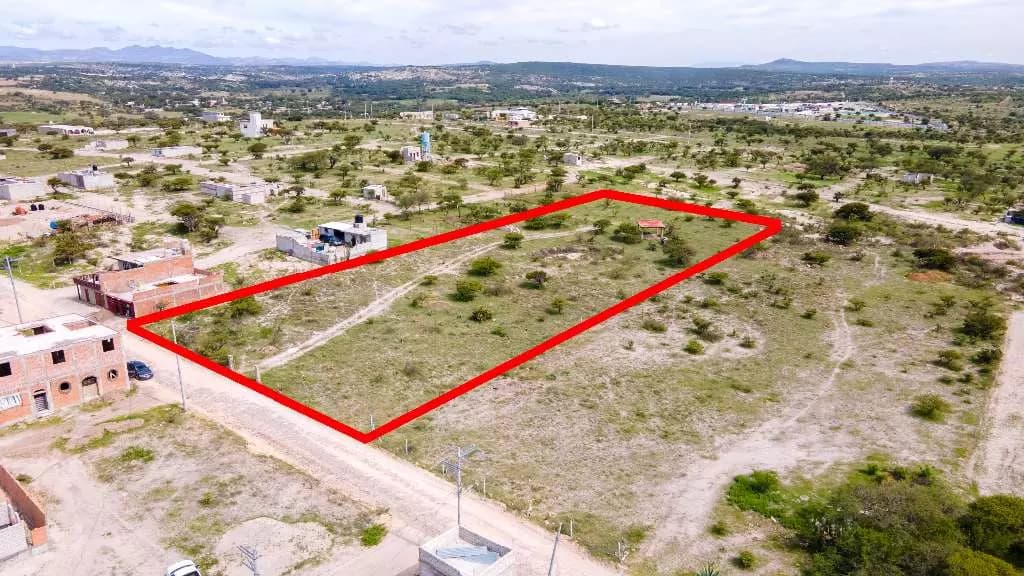 Lote Serenidad — Capadero (San Isidro Capadero), San Miguel de Allende — photo 6 — expansive canvas, mountain vistas, development potential