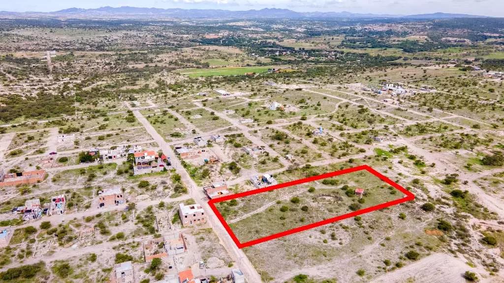 Lote Serenidad — Capadero (San Isidro Capadero), San Miguel de Allende — photo 8 — expansive canvas, panoramic mountain vistas