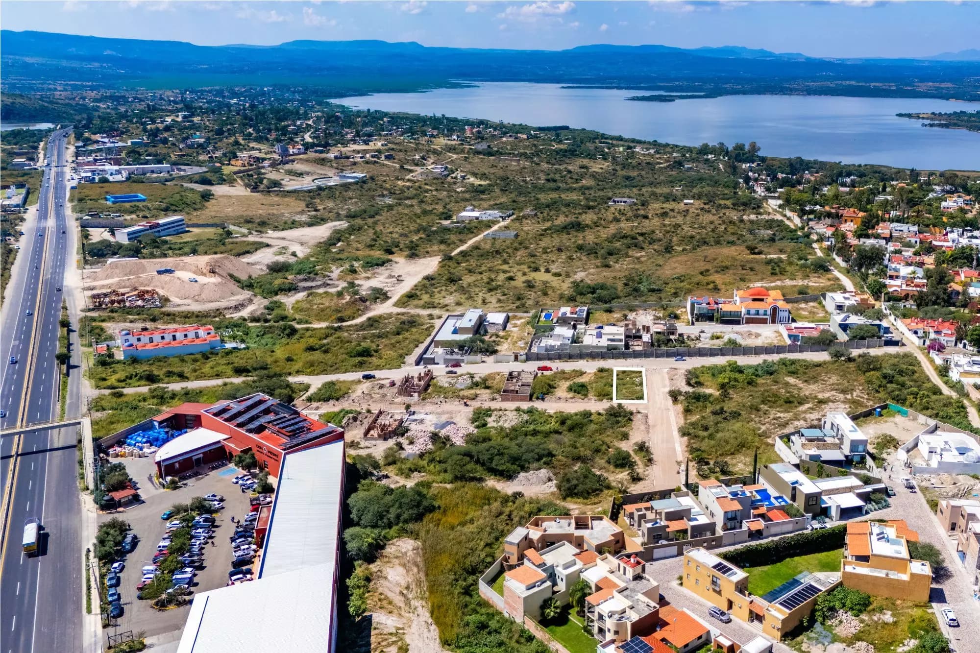 Don Diego Lot — Don Diego, San Miguel de Allende — photo 7 — panoramic lakeside valley vistas, development potential