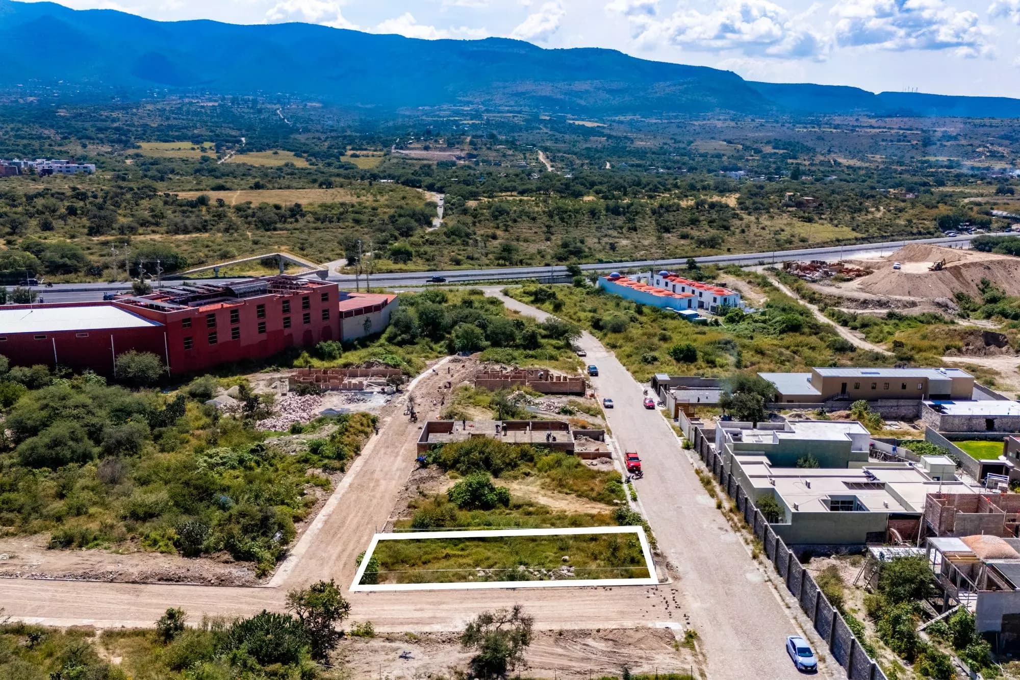 Don Diego Lot — Don Diego, San Miguel de Allende — photo 4 — expansive valley views, development potential