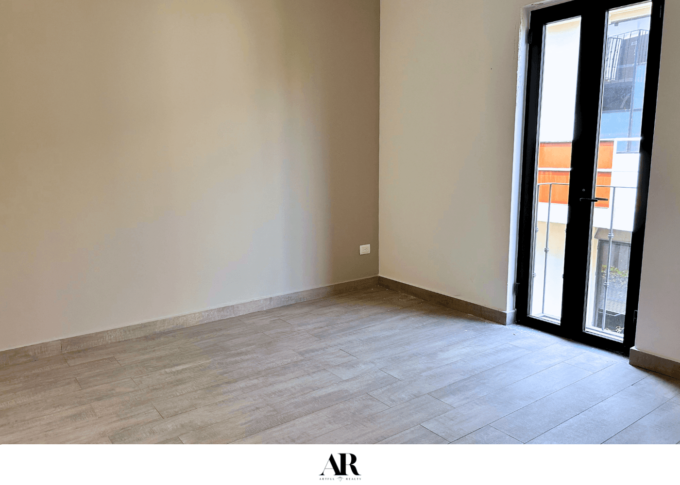 Residencia 15 B, Mezzanine con Roof Top Privado en Barrio Santo | Diseño, Amplitud y Estilo en San Miguel de Allende — San Miguel de Allende Centro, San Miguel de Allende — photo 2 — luminous bedroom, charming garden views