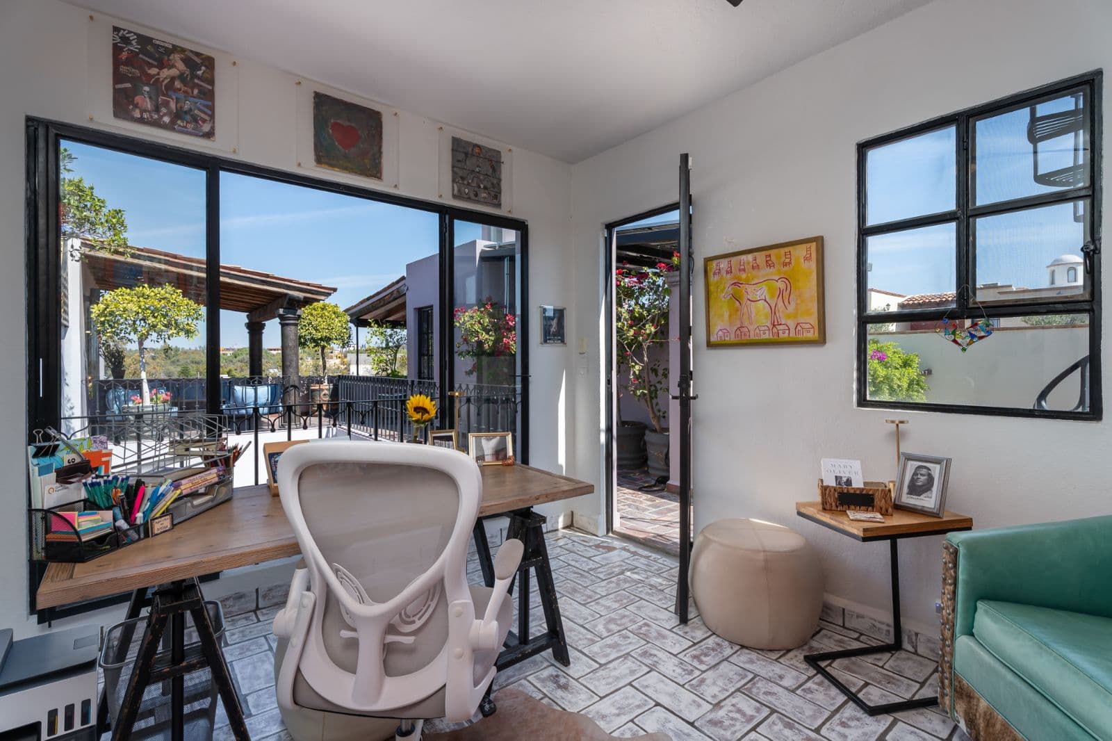 Casa Bruno — Guadalupe, San Miguel de Allende — photo 23 — luminous creative studio with panoramic views