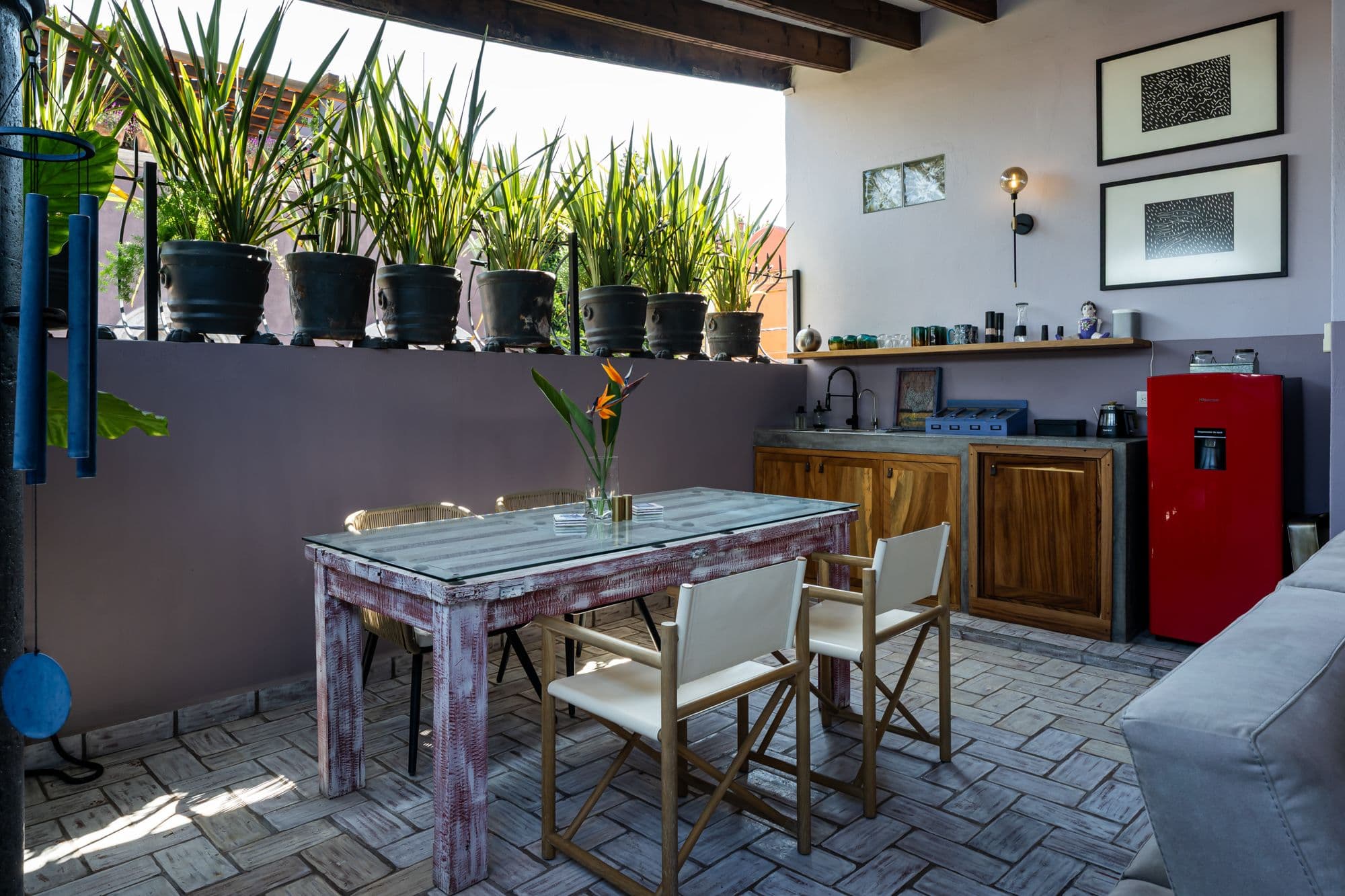 Casa Bruno — Guadalupe, San Miguel de Allende — photo 26 — sun-drenched culinary entertaining space