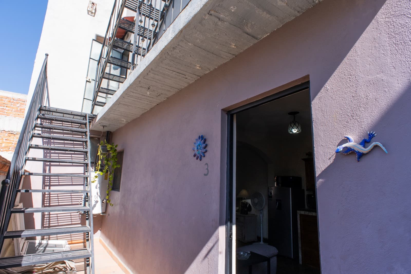 The Nest — San Antonio, San Miguel de Allende — photo 23 — charming terrace with abundant sunlight