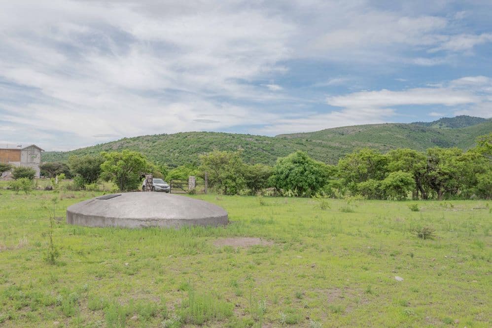 Lot "Ikigai" — Sosnabar, San Miguel de Allende — photo 8 — expansive grounds with verdant hillside vistas