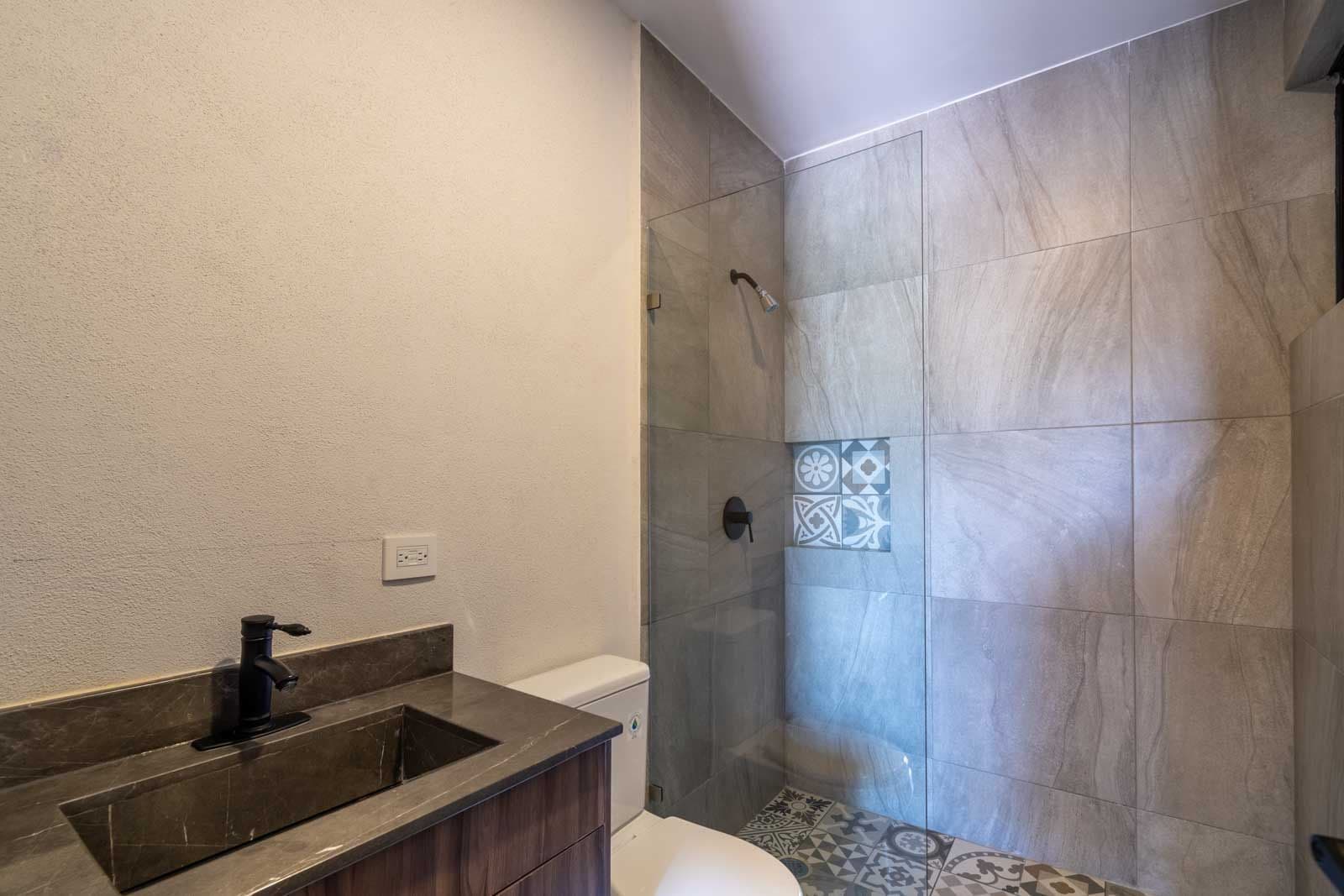 La Estación Studio — Centro, San Miguel de Allende — photo 9 — modern spa-inspired ensuite sanctuary