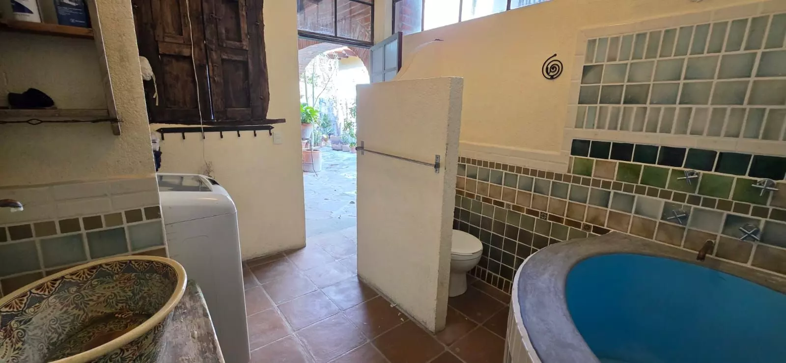 Casa Farolito — Guadalupe, San Miguel de Allende — photo 23 — charming colonial bathroom with authentic character