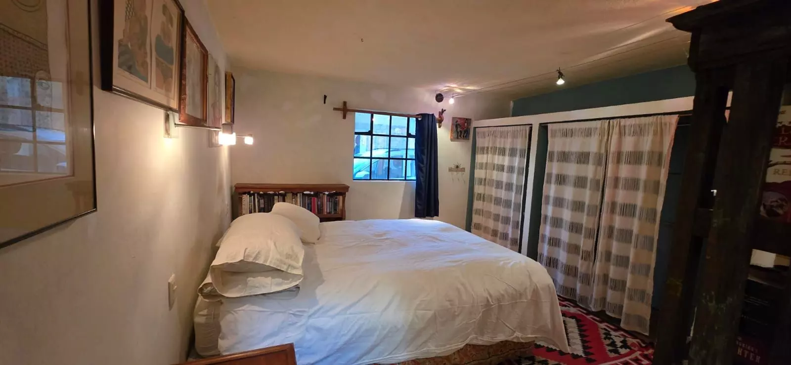 Casa Farolito — Guadalupe, San Miguel de Allende — photo 4 — serene master suite, abundant natural light