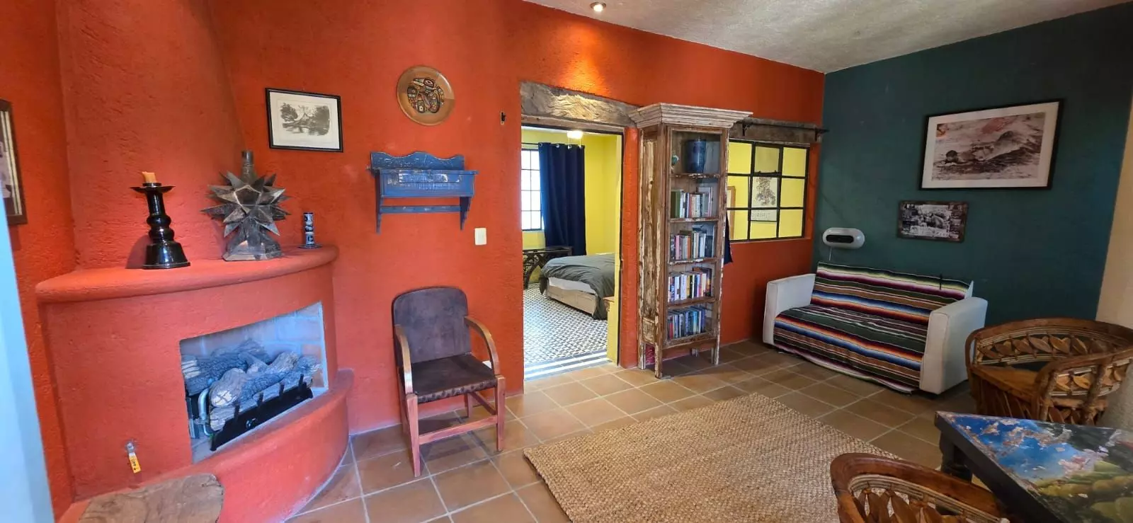Casa Farolito — Guadalupe, San Miguel de Allende — photo 10 — vibrant bohemian living space