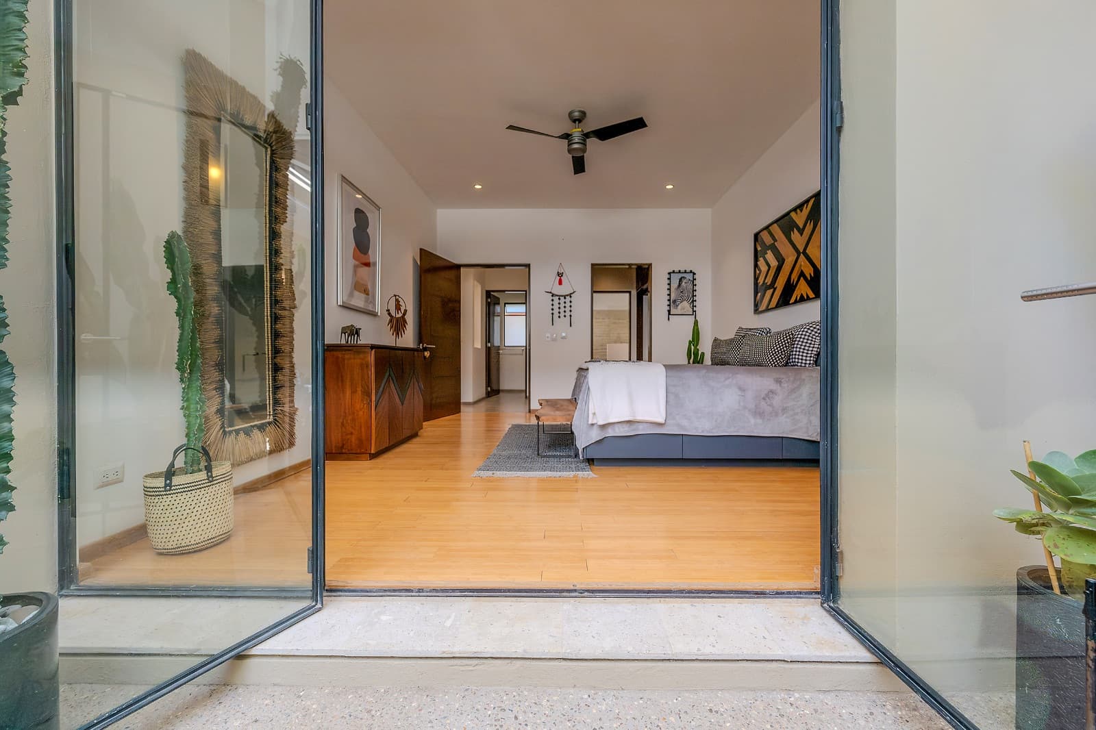 Modern Ground-Level Condo Near Centro — San Antonio, San Miguel de Allende — photo 5 — serene master suite, seamless indoor-outdoor living