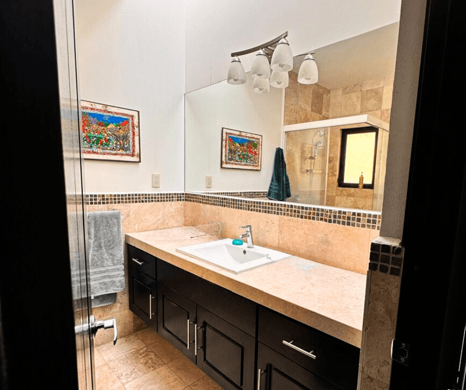 Villa San Gamaliel — El Paraiso, San Miguel de Allende — photo 6 — spa-inspired master bath retreat