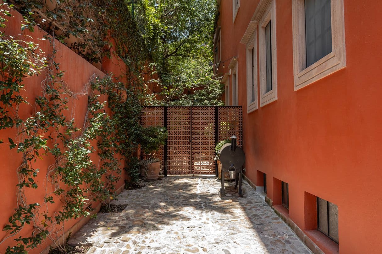 Casa Sol y Luna — Centro, San Miguel de Allende — photo 23 — charming courtyard with dappled sunlight