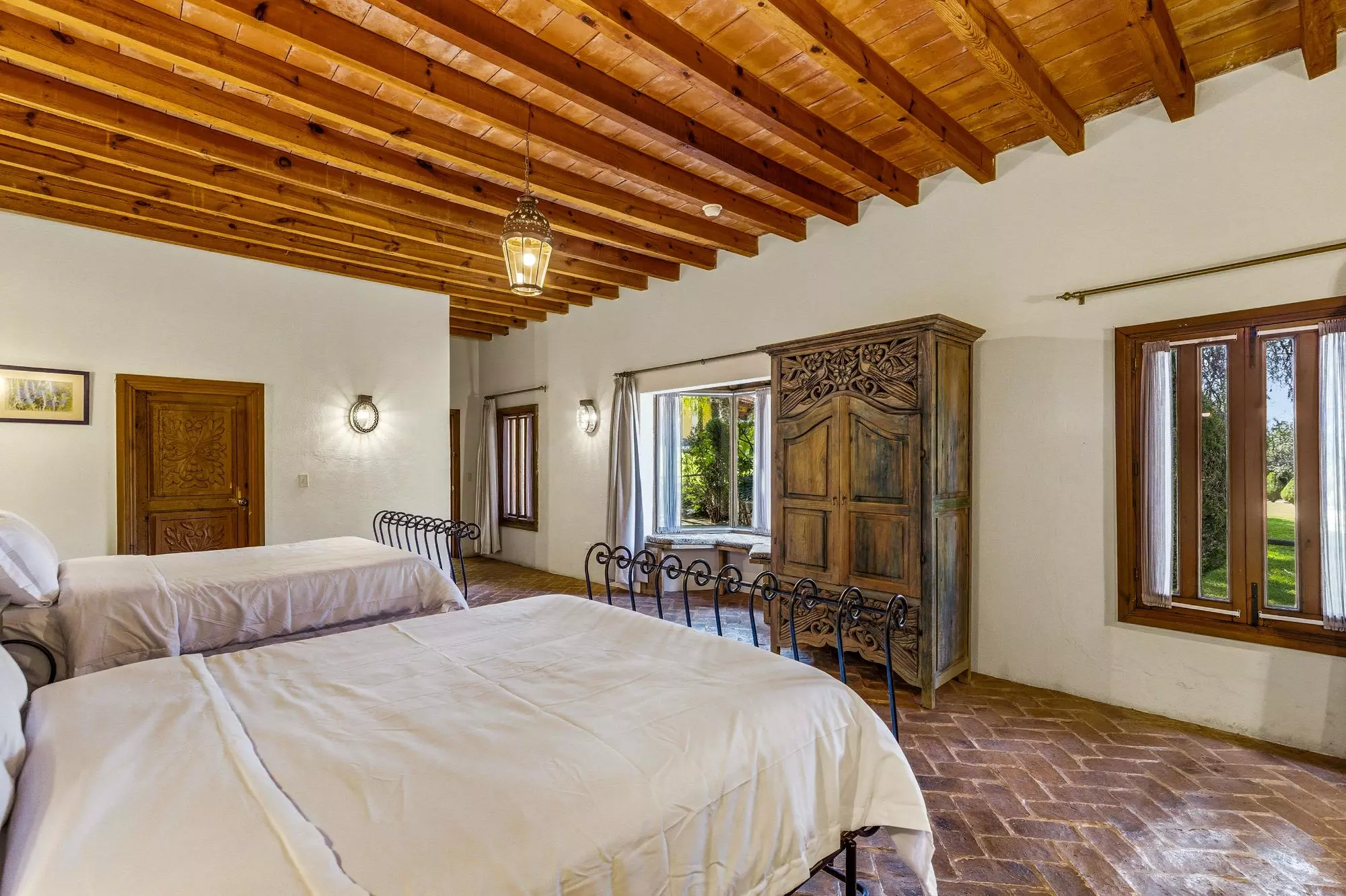 Hotel Mirador del Frayle — La Palmita, San Miguel de Allende — photo 20 — rustic elegance meets serene comfort
