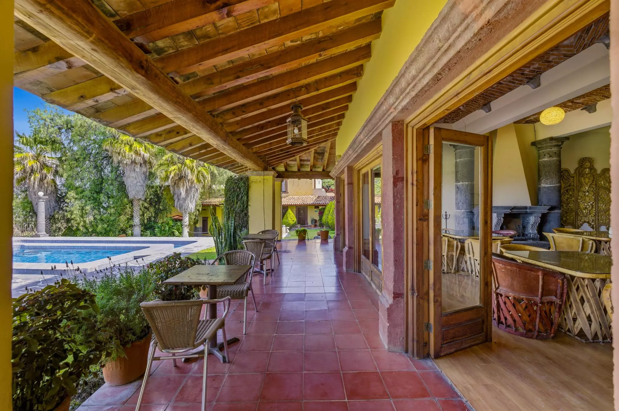 Hotel Mirador del Frayle — La Palmita, San Miguel de Allende — photo 12 — elegant portal overlooking resort-style pool