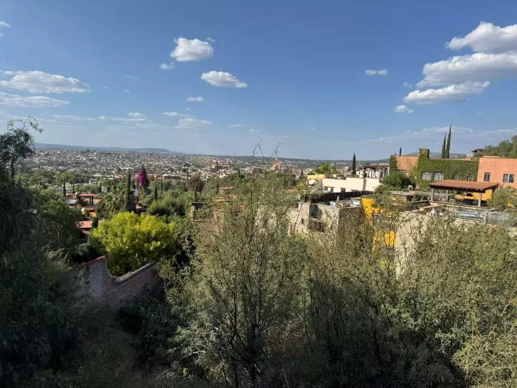 Callejón Ojo De Agua — Ojo de Agua, San Miguel de Allende — photo 5 — panoramic valley views, rustic charm awaits