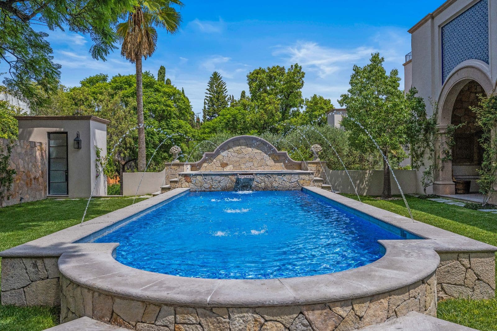 Privada Baeza — Centro, San Miguel de Allende — photo 13 — stunning resort-style pool oasis