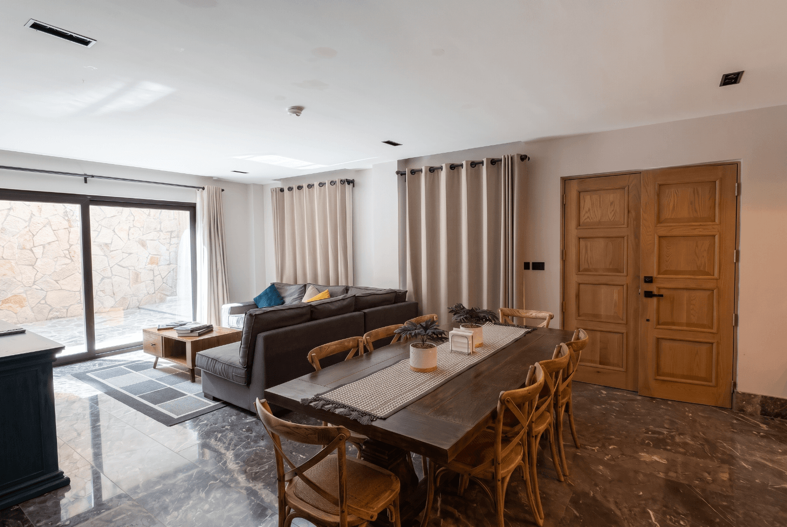 San Antonio 7 - D3 — San Antonio, San Miguel de Allende — photo 10 — sophisticated open-concept living elegance