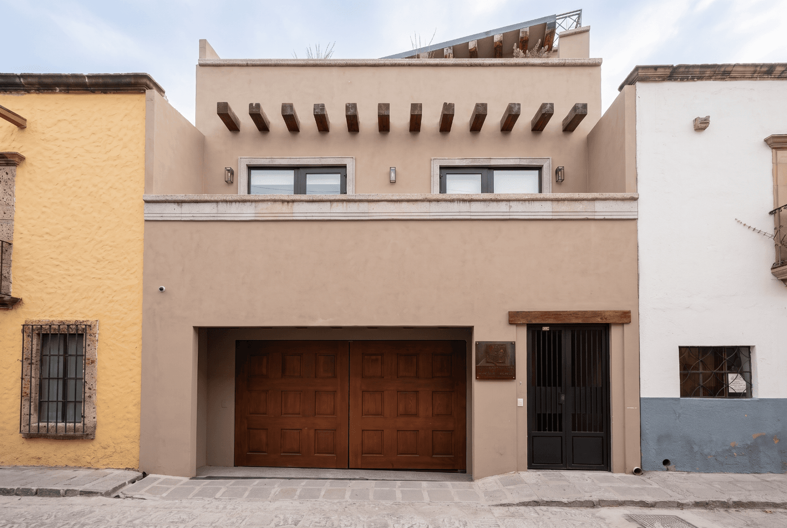 San Antonio 7 - D3 — San Antonio, San Miguel de Allende — photo 2 — contemporary mexican elegance, architectural refinement