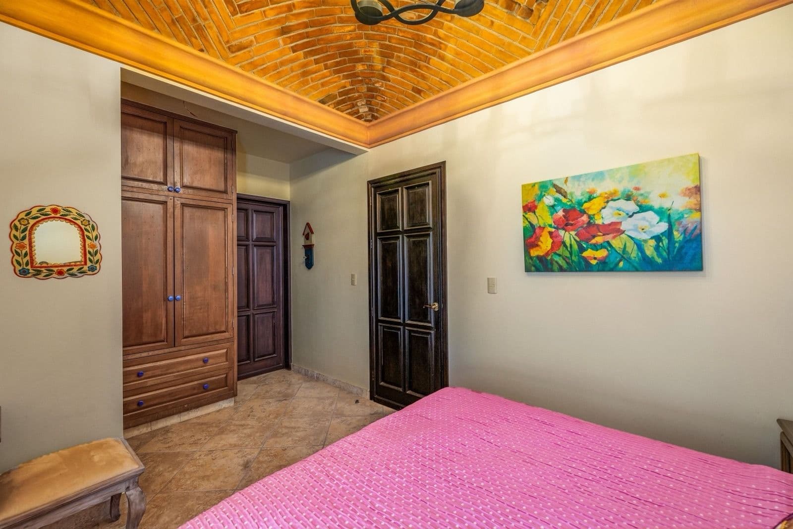 Villa Siqueiros — Zirándaro, San Miguel de Allende — photo 26 — elegant master suite, architectural warmth