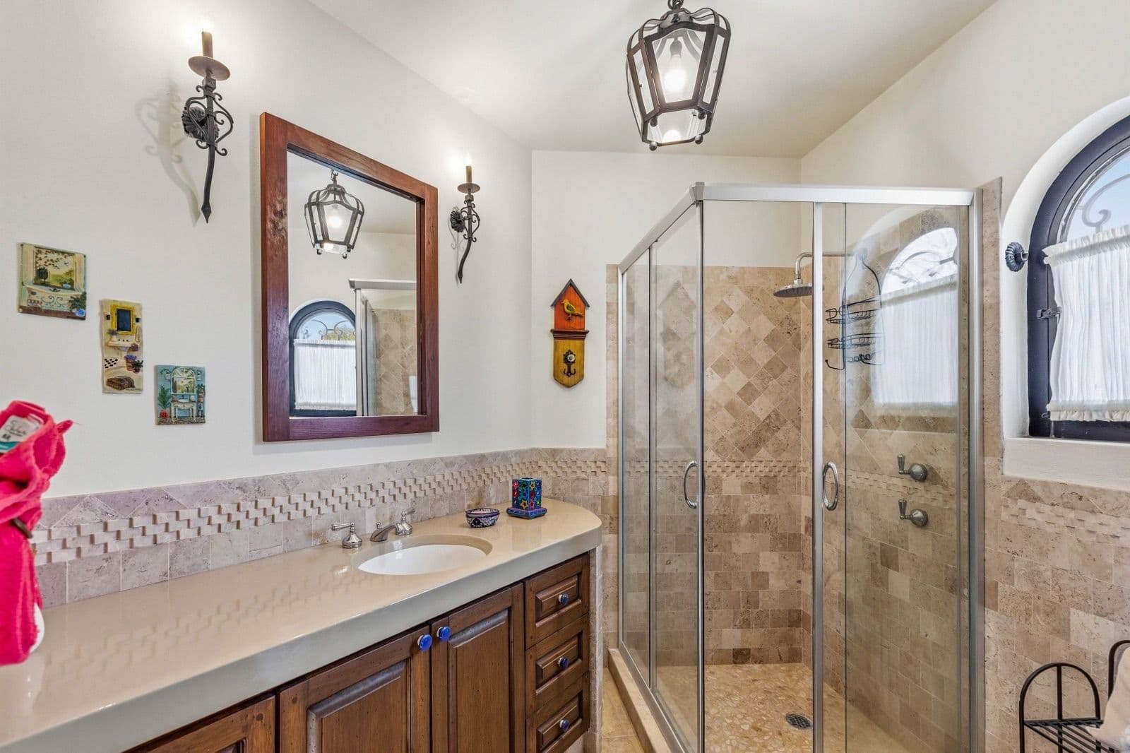 Villa Siqueiros — Zirándaro, San Miguel de Allende — photo 15 — elegant spa-inspired master bath retreat