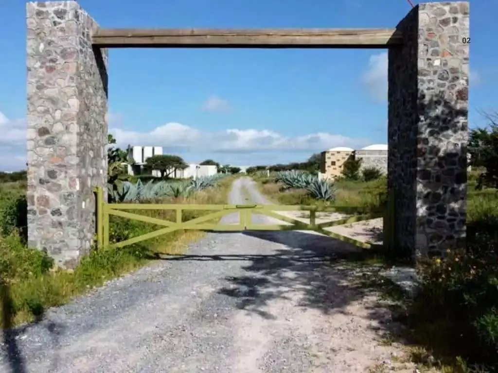 1970 Lot For Sale, El Toreador