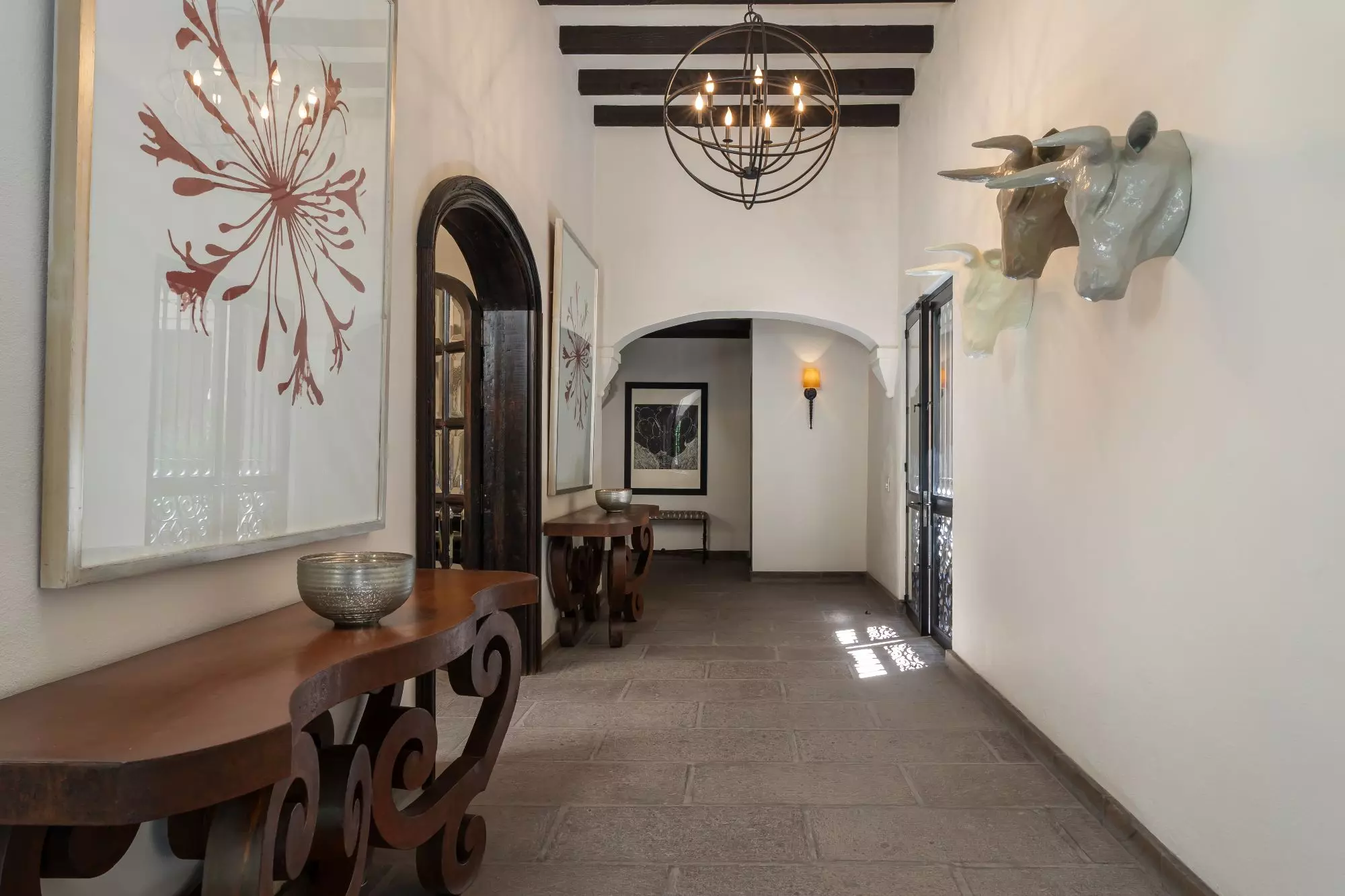 Casa Encantada — Centro, San Miguel de Allende — photo 10 — elegant hallway, refined colonial architecture