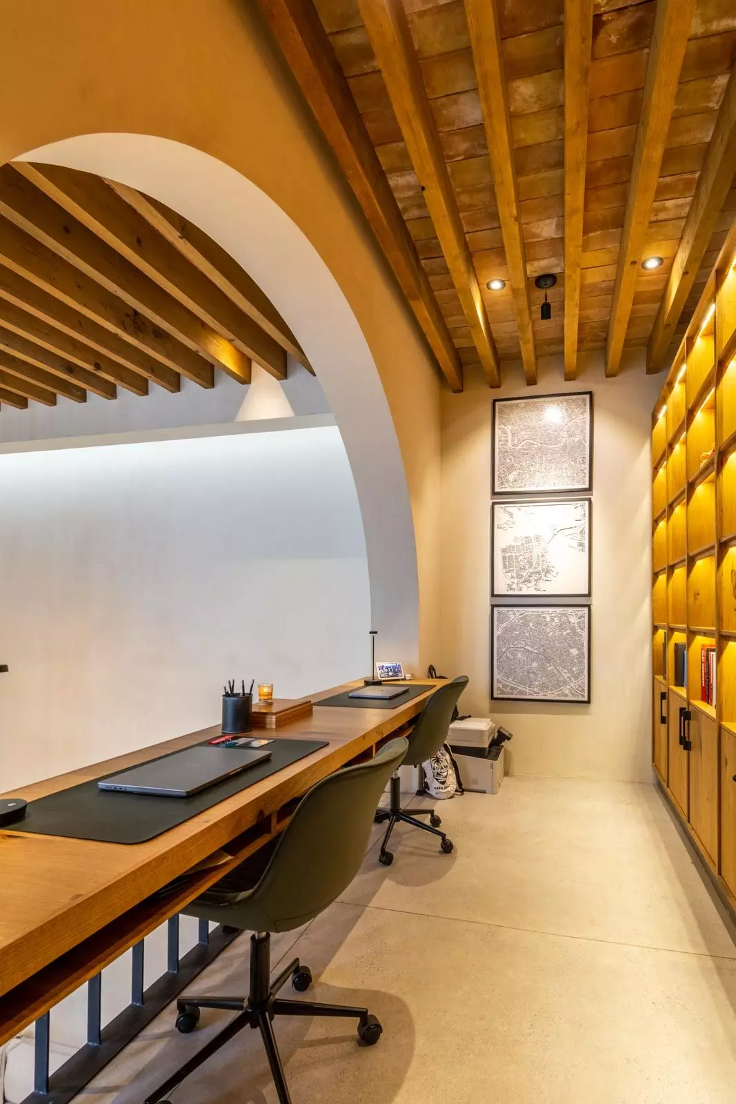 Indigo 8 — Guadiana, San Miguel de Allende — photo 11 — sophisticated home office, architectural elegance