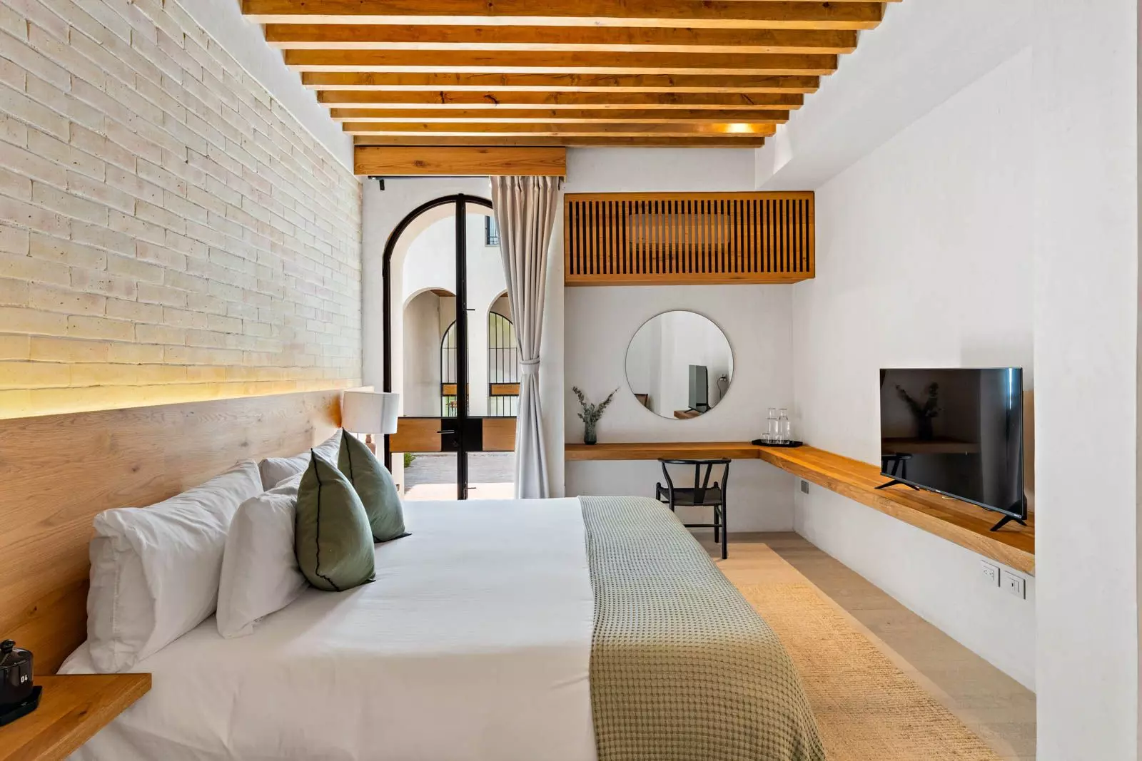 Indigo 8 — Guadiana, San Miguel de Allende — photo 7 — contemporary luxury bedroom, rustic-chic design