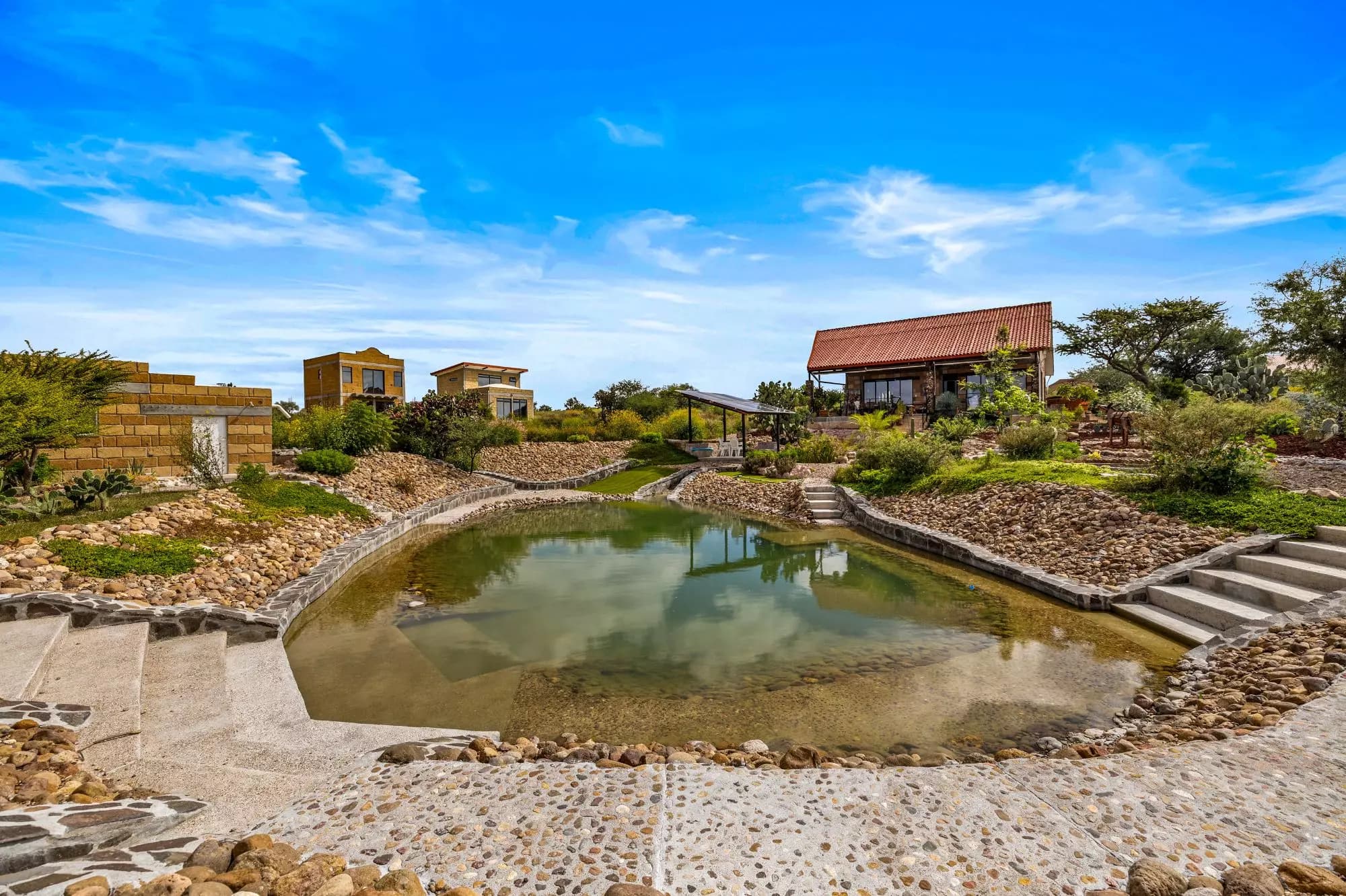 Hapori Eco Aldea Lot 2 — Capadero (San Isidro Capadero), San Miguel de Allende — photo 20 — serene water feature, rustic elegance