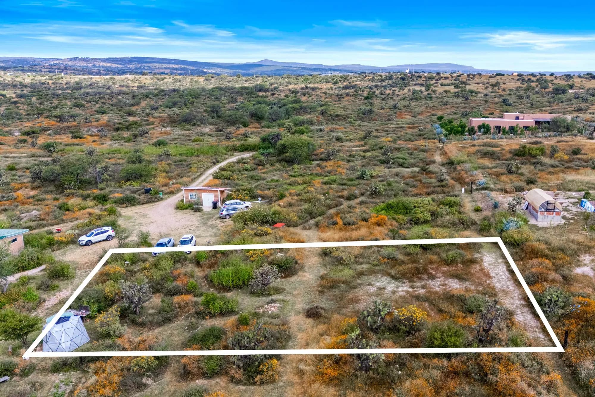 Hapori Eco Aldea Lot 2 — Capadero (San Isidro Capadero), San Miguel de Allende — photo 5 — pristine land, expansive mountain vistas